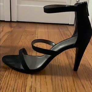 Kelly & Katie- black heels